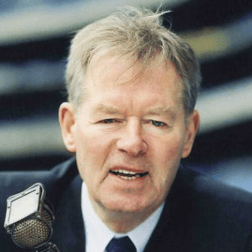 GAA Commentator Micheál Ó Muircheartaigh headshot Front Row Speakers